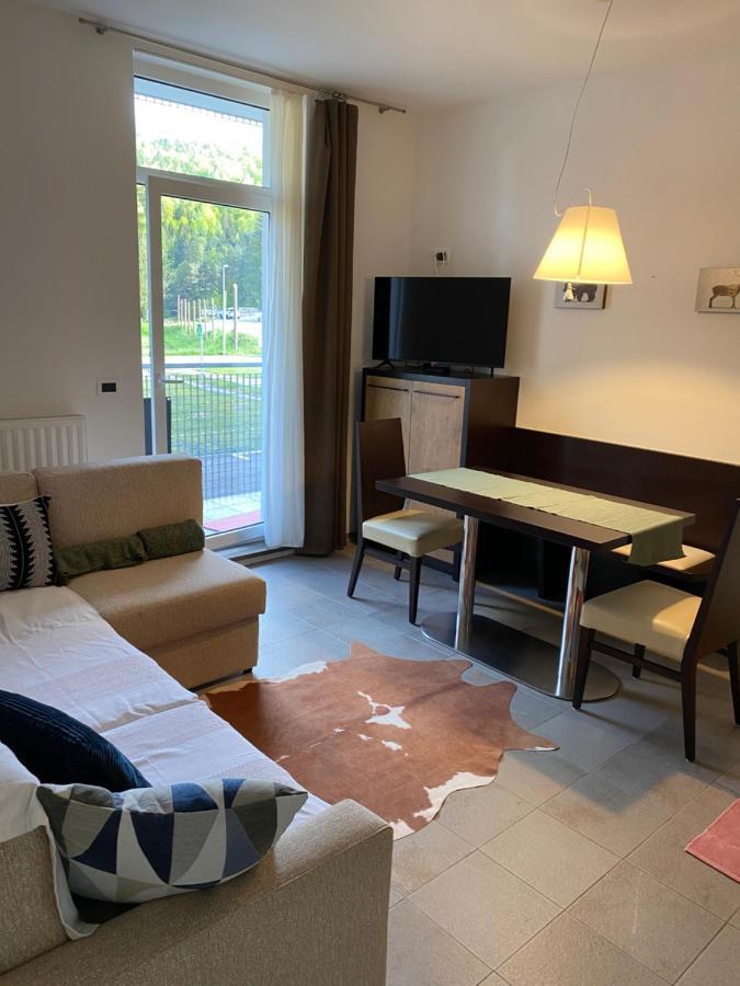 Apartma Rozi Lägenhet Kranjska Gora Exteriör bild